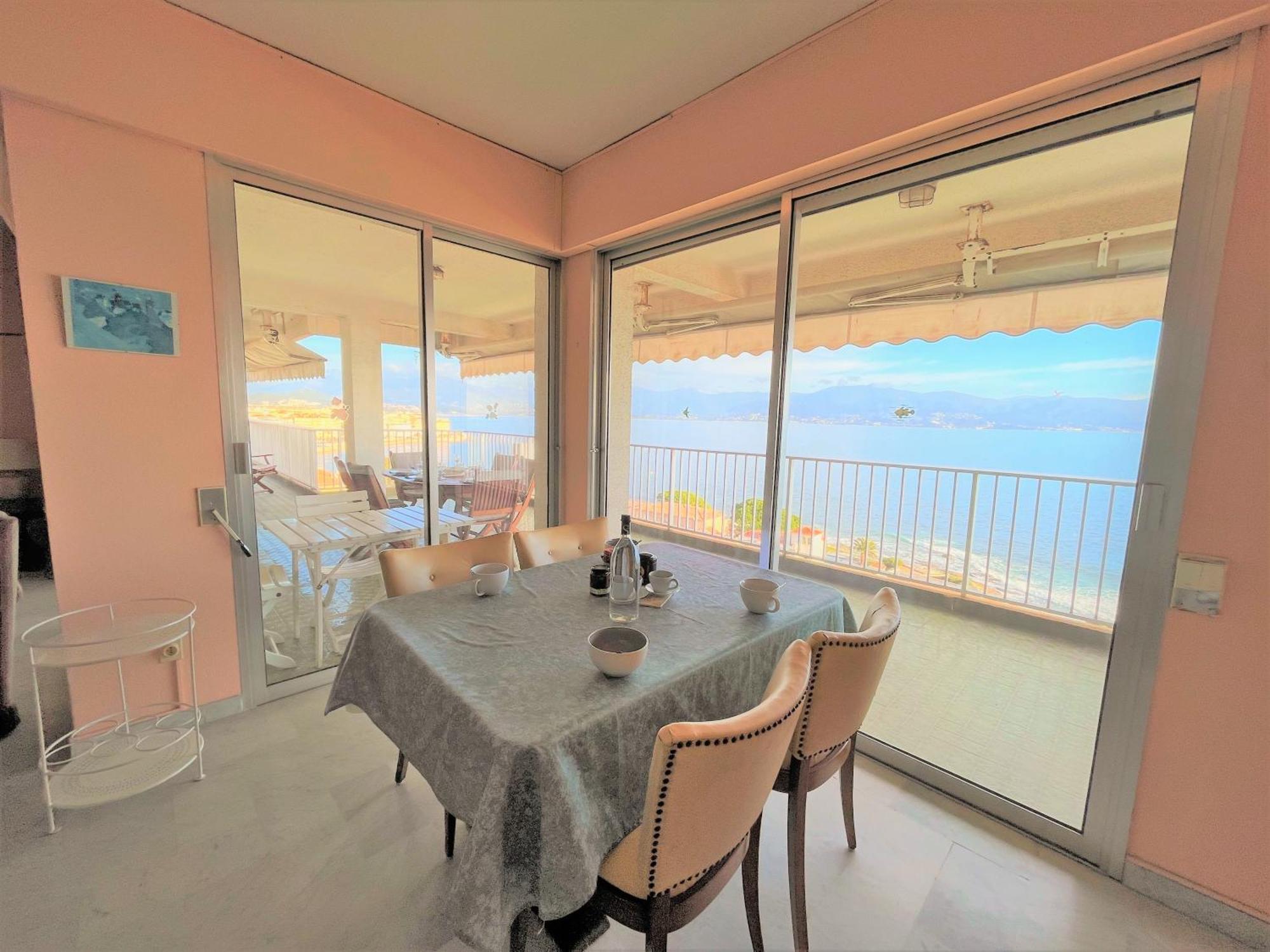 Appartement Vue Mer Carmino Ajaccio Аячо Екстериор снимка