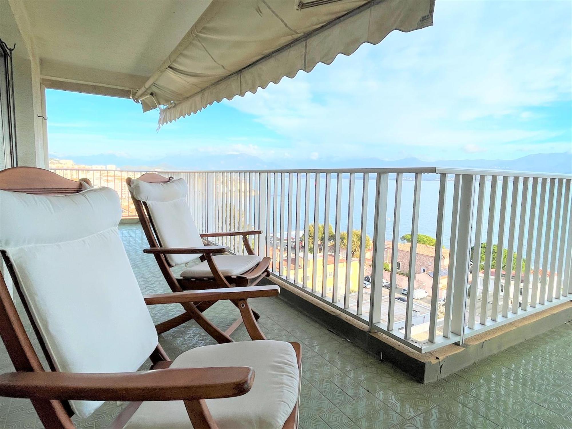 Appartement Vue Mer Carmino Ajaccio Аячо Екстериор снимка